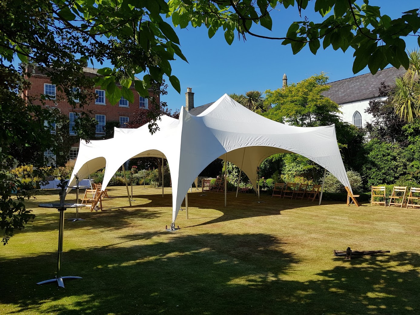 Capri Modern Marquee Hire Hampshire Dorset Surrey West Sussex